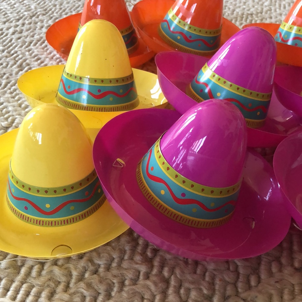 10 - Cinco De Mayo plastic sombrero party hats